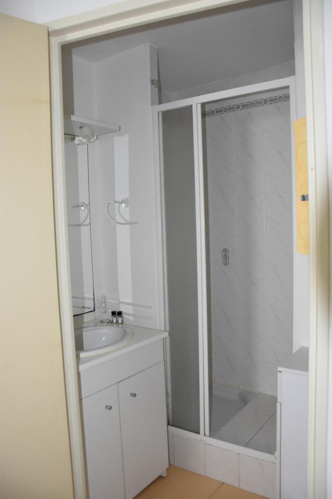 Appartement 1 Chambre, Avec Loggia Et Vue Sur Le Port Olona La Chaume Ngoại thất bức ảnh